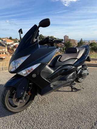 Yamaha T-Max 500 Negra