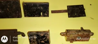 Lotes de cerraduras antiguas