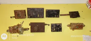 Lotes de cerraduras antiguas