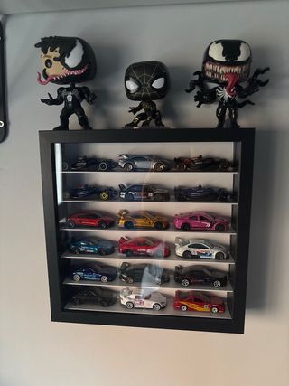 2 vetrine espositive Hot Wheels