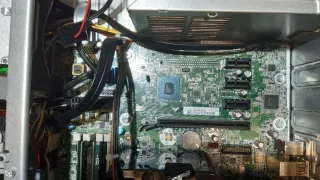 Ordenador Sobremesa HP Negro Windows 10