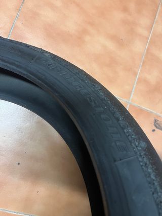 Bridgestone V02F Slick 120/60-17