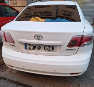 Toyota Avensis 2010