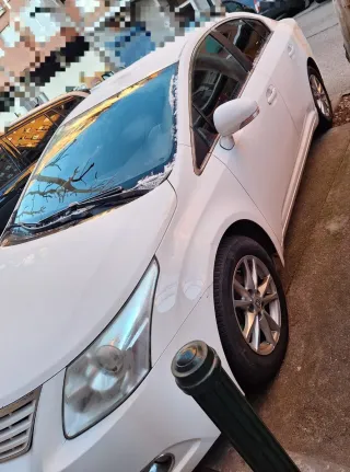 Toyota Avensis 2010