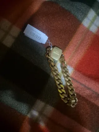 Pulsera Guess Dorada Acero Inoxidable