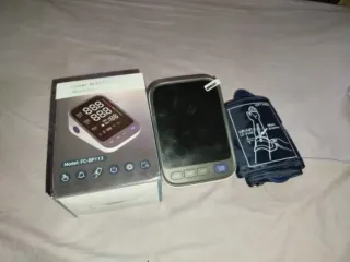 Tensiómetro Digital con Brazalete