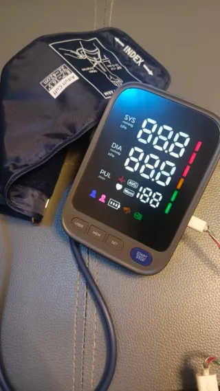 Tensiómetro Digital con Brazalete