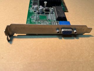 Scheda Video Nvidia GeForce MX 400 AGP 64MB