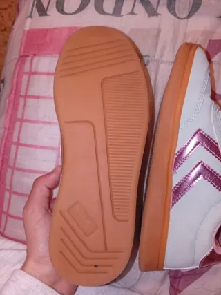 Zapatillas deportivas infantiles