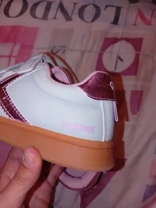 Zapatillas deportivas infantiles