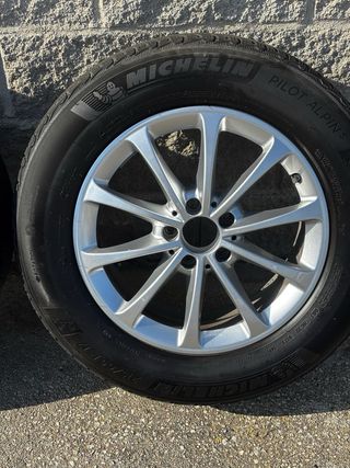 Llantas Mercedes 17 con neumáticos invierno