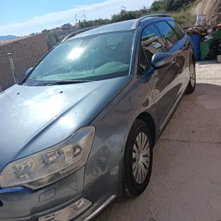 Se cambia por coche clasico .C5 2009 se