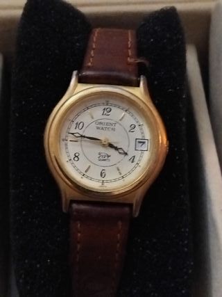 Reloj Orient Dorado y Marrón