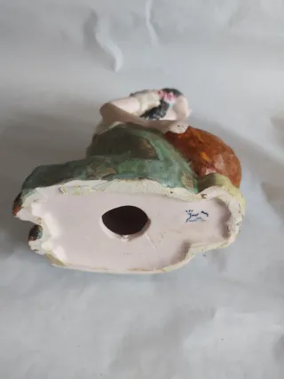 Figura de porcelana antigua