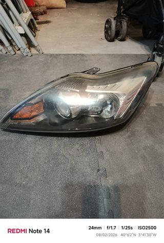 Faro Delantero Izquierdo Ford Focus 2009