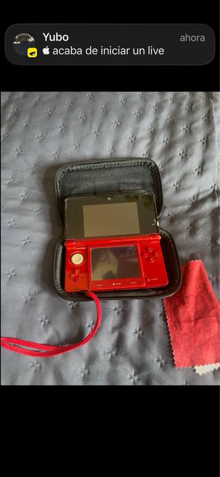 Nintendo 3DS Roja + Juego + Accesorios