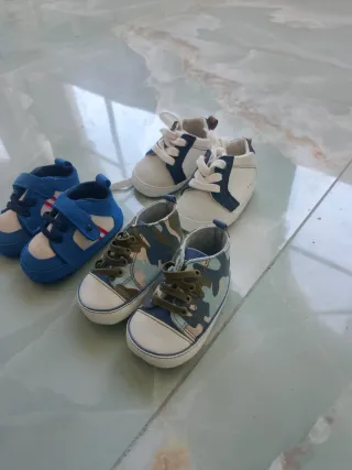 Scarpette neonato 0-6 mesi