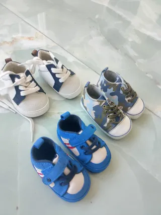 Scarpette neonato 0-6 mesi