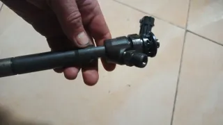 Inyector 1.6 R9M Vivaro Trafic Nissan 0445110546