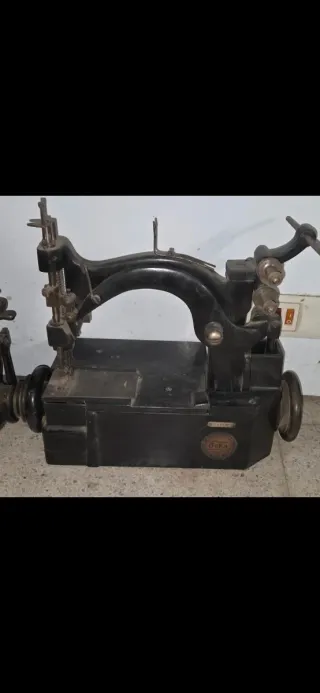 Máquinas de Coser Antiguas