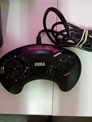 Sega Mega Drive II Negra
