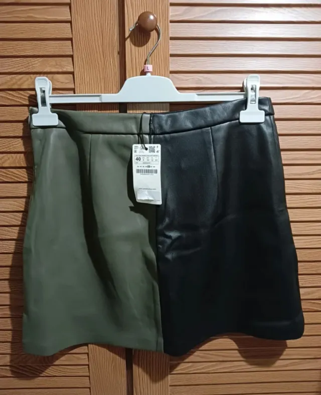 Falda polipiel Stradivarius