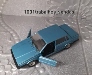 Miniatura Volvo 760 GLE Azul