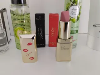 Set de cosmética y perfume