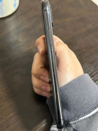 iPhone XR - 64Gb