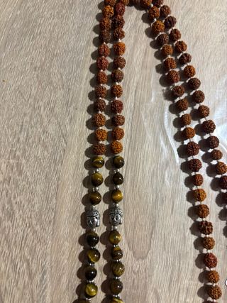 Collar Japa Mala Rudraksha y Ojo de Tigre