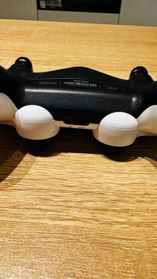 Mando PS4 / PC Negro y Blanco