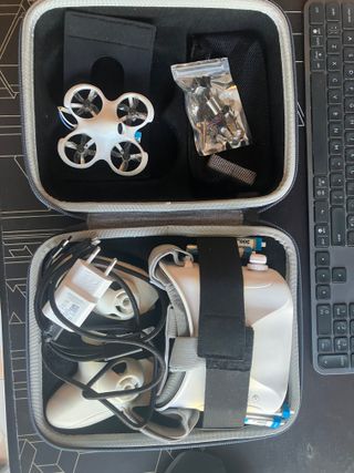 Drone BetaFPV Branco