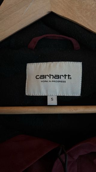 Chaqueta Carhartt Granate