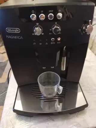 Cafetera Delonghi Magnifica