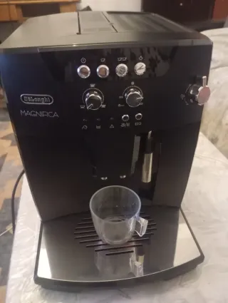 Cafetera Delonghi Magnifica