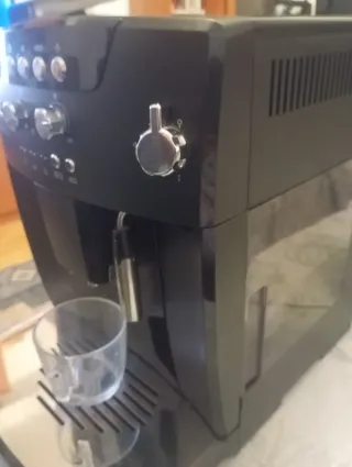 Cafetera Delonghi Magnifica