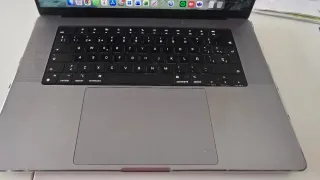 MacBook Pro 16 M1 Max 32GB RAM 1TB SSD