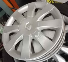 Tapacubos Renault 15