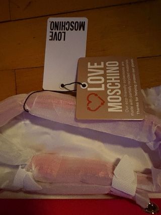 Borsa Love Moschino rossa con logo oro