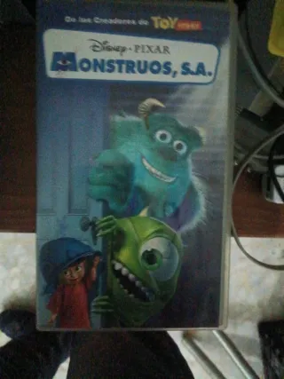Monstruos S.A. VHS Disney Pixar Español