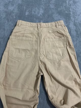 Pantalones anchos Bershka beige mujer