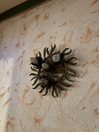 Lámpara de pared metal orgánica