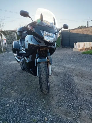 Honda NT700 Deauville Negra
