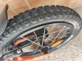 Bicicleta infantil 16" de 4/6 años