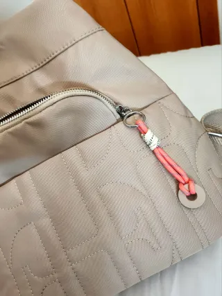 Mochila Antirrobo Acolchada Nude