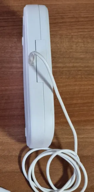 Cargador Inalámbrico y Desinfectante Belkin