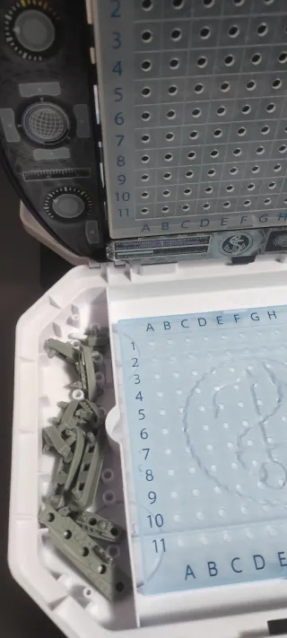 Juego Hundir la Flota maletín