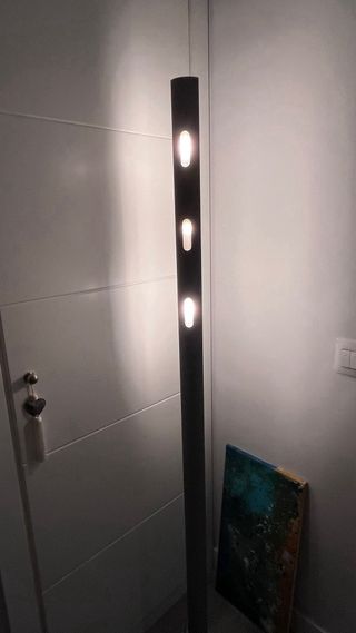 Lámpara de pie moderna