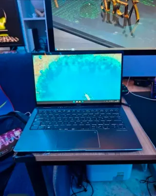 ASUS Zenbook Flip 13.3" i5 Táctil 360° Tablet PC