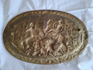 ANTIGUA BANDEJA DE BRONCE